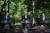 윤석열 대통령과 조 바이든 미국 대통령, 기시다 후미오 일본 총리가 18일(현지시간) 미국 워싱턴DC 인근 대통령 별장인 캠프 데이비드에서 한미일 정상 공동기자회견을 하는 모습. 대통령실.