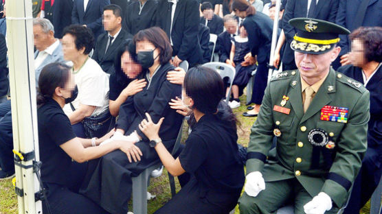 결국 사단장은 뺀 국방부..."채상병 사건, 대대장 2명만 혐의"