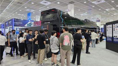 이즈피엠피, 투명 T-OLED 장착한 XR버스 상용화 시동