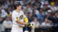김하성, 이번엔 만루포다…MLB 300호 안타가 첫 그랜드슬램