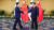 지난해 11월 윤석열 대통령과 시진핑 중국 국가주석이 인도네시아 발리에서 열린 주요20개국(G20) 회의 계기 개최된 한중정상 회담 전 악수하고 있다. 뉴스1