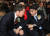 국민의힘 수도권 위기론을 주장하고 있는 안철수·윤상현 의원이 2월 4일 경기 일산서구청에서 열린 고양정 당협의회 신년하례식에 대화를 하고 있다. 뉴스1