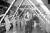 1985년 제30차 보이스카우트 세계 총회에 참석한 뒤 귀국한 고인이 김포공항에서 보이스카우트 대원들의 장문례에 경례하고 있다. 연합뉴스