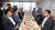 김기현 국민의힘 대표가 29일 오후 인천 중구 연안부두 인근 횟집에서 점심식사 전 발언을 하고 있다. 뉴시스