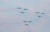 지난해 10월 1일 오전 충남 계룡대 대연병장에서 열린 건군 '제74주년 국군의 날' 기념식에서 TA-50과 FA-50 편대가 기동시범을 보이고 있다. 연합뉴스