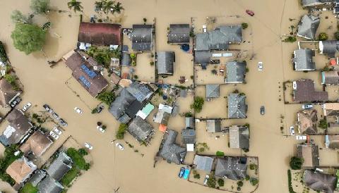 최악가뭄이 최악홍수 불렀다…'돌발 기상전환' 더 잦아지는 이유