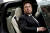 지난 5월 31일 테슬라 창업주 일론 머스크가 중국 베이징에서 차량에 오르고 있다. 로이터=연합뉴스
