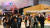 1일(현지시간) 독일 베를린에서 개막한 IFA 2023에서 관람객들이 LG전자 부스를 방문해 둘러보고 있다. 사진 LG전자