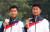 2018 자카르타-팔렘방 AG에서 은메달을 딴 이우석(왼쪽)과 금메달리스트 김우진. 뉴스1