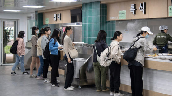 "천원의 아침밥, 2학기엔 없어요"…대학도, 지자체도 돈이 없다