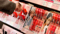 'K-립스틱' 수출 역대급…가장 잘 팔린 나라, 아시아 아니었다