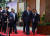 윤석열 대통령이 6일(현지시간) 인도네시아 자카르타 컨벤션 센터(JCC)에서 열린 한·아세안(ASEAN·동남아시아국가연합) 정상회의에서 기념 촬영을 위해 입장하고 있다. 연합뉴스