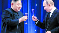 외신도 주목한 푸틴·김정은 만남…"한미일 겨냥 핵 위협 증가 우려"