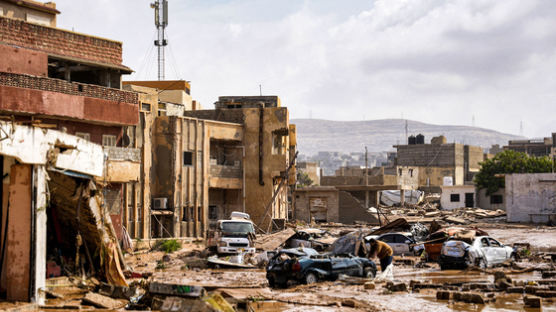 리비아 최악 '번개 폭풍'…"2000명 숨지고 6000명 실종 추정" [영상]