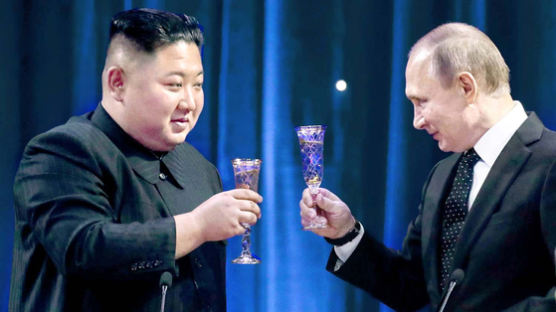 BBC “김정은-푸틴, 서로 이익 기대…‘브로맨스’는 아냐”