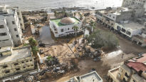 [속보] 태풍 강타한 리비아 "홍수 사망자 5300명 넘었다"