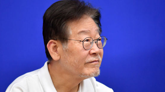 민주 지역위원장 2명 단식 중 병원 이송…李 "결기 고스란히 안겠다"