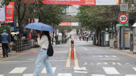 "다 죽는다" 연세로 '차 없는 거리'에 서울시∙서대문구 충돌, 왜 