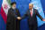  에브라힘 라이시 이란 대통령이 지난 18일 미국 뉴욕의 UN 본부에서 안토니오 구테헤스 유엔 사무총장을 만났다. [AP=연합뉴스]