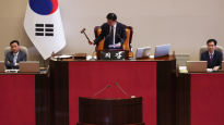[속보] 野주도 '현직검사 탄핵소추안' 국회 통과…헌정사 첫 사례