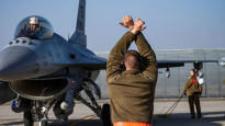 美, 베트남에 F-16 등 무기패키지 판매 추진…"中자극 가능성"