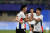 여자축구대표팀이 필리핀과의 항저우 아시안게임 본선 조별리그 E조 2차전에서 5-1 대승을 거뒀다. 득점 직후 동료 선수들과 기쁨을 나누는 스트라이커 손화연(왼쪽). 사진 대한축구협회