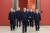 지난해 10월 27일 옌안 혁명박물관을 방문한 20기 중앙상무위원 일곱명이 걷고 있다. 시진핑(가운데) 당 총서기 왼쪽에 서열 5위 차이치가, 오른쪽에 2위 리창이 있다. 신화=연합뉴스