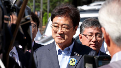 우원식, 민주당 원내대표 선거 불출마…"단일화로 힘 모아야"