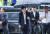 이재명 더불어민주당 대표가 26일 오전 영장실질심사를 받기 위해 서초동 서울중앙지법에 도착해 청사 안으로 이동하고 있다. 김성룡 기자