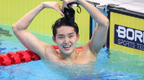 [속보] 김우민, 아시안게임 자유형 800ｍ 금메달…대회 신기록