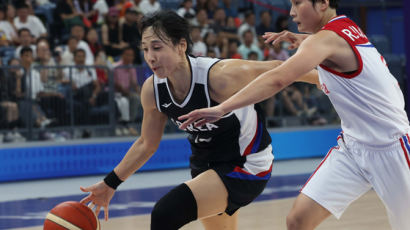 한국 여자농구 아시안게임 4강 진출…3일 올림픽 은메달 일본과 격돌