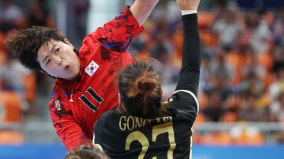 일본 기다렸다…여자 핸드볼 8번째 금 사냥