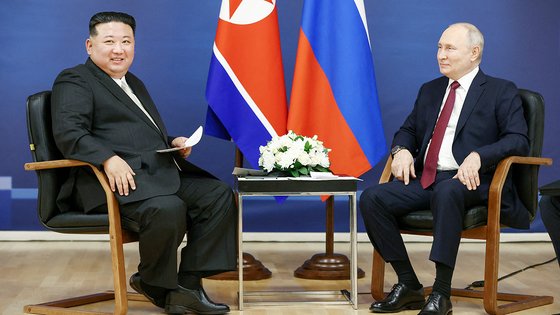 N. Korea's Kim, Putin exchange congratulatory messages marking 75th anniversary of diplomatic ties