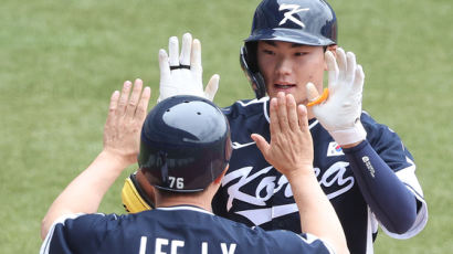 한국 야구, 8-1 중국 완파…내일 금메달 놓고 대만에 설욕전