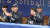 류중일 감독(오른쪽)이 7일 항저우 아시안게임 대만과의 결승전에서 선수들에게 박수를 보내고 있다. 뉴스1 