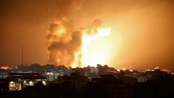 로켓포에 전투기 공격…이스라엘·하마스 하루도 안돼 530명 숨졌다
