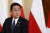 기시다 후미오 일본 총리가 지난 3월 22일 폴란드 바르샤바에서 마테우시 모라비에츠키 폴란드 총리와 기자회견을 하고 있다. AP=연합뉴스