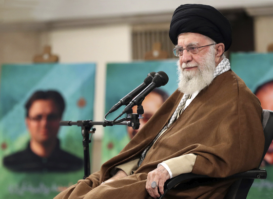 이란 최고지도자, 군 사령관 잇따라 이스라엘 비판…이·팔 전쟁 개입하나