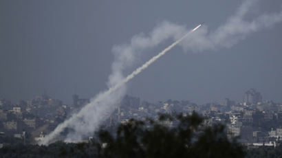하마스 "텔아비브·예루살렘에 미사일 쐈다…민간 공격 보복"