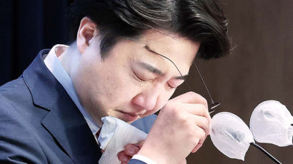 이준석 "김기현 2기, 2주 못가"에 장예찬 "낄낄 웃다 돌연 눈물"