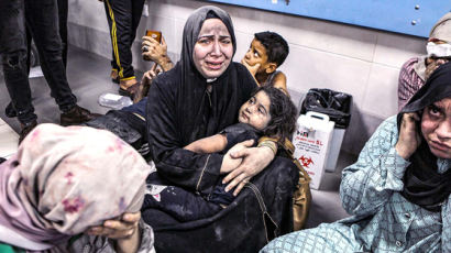 바이든, 이스라엘 가기 직전 큰 악재…가자병원 폭발 500명 사망