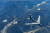 지난17일 미국 공군의 B-52H 전략폭격기와 한국 공군의 F-35A 전투기들이 한반도 상공에서 한미 연합공중훈련을 실시하고 있다. 사진 공군 