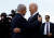 조 바이든(오른쪽) 미국 대통령이 18일(현지시간) 이스라엘을 방문했다. 베냐민 네타냐후 이스라엘 총리는 벤구리온 국제공항에 직접 나와 바이든 대통령을 맞았다. 로이터=연합뉴스