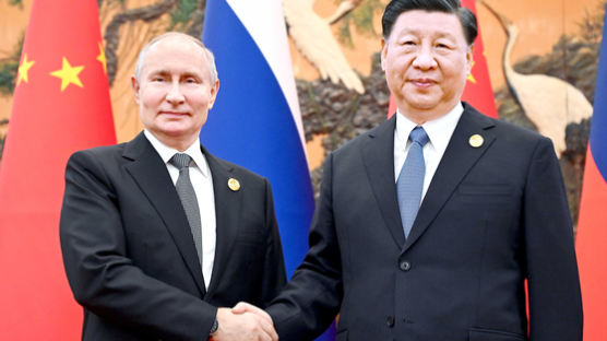 시진핑·푸틴, 중동정세 등 논의…바이든 보란듯 ‘정상 밀담’