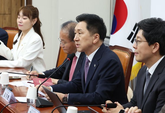 김기현 “지역·계층·세대별 민심 여과없이 대통령에 직접 전달”