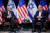 지난 18일(현지시간) 조 바이든 미국 대통령(왼쪽)이 베냐민 네타냐후 이스라엘 총리와 회담하고 있다. 로이터=연합뉴스
