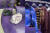 장미 모양의 파우치백(왼쪽)과 다니엘 리의 첫 버버리 컬렉션인 올 겨울 시즌 제품들. 윤경희 기자