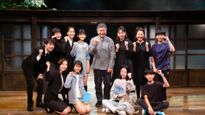 고레에다 ‘바닷마을 다이어리’ 한국 연극 무대로