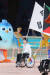 28일 열린 2022 항저우 장애인아시아경기대회 폐막식에서 한국선수단 기수 김영건 선수가 입장하는 모습. 사진공동취재단