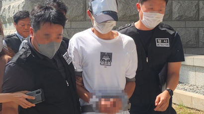 "선생님 한쪽 손 못 쓴다"…'대전 교사피습' 20대 징역 20년 구형 